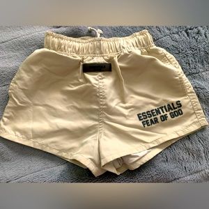 ESSENTIAL Fear of God kids shorts 8